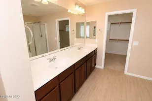 11484 E Desert Raptor Loop, Tucson, AZ 85747 - Photo 6