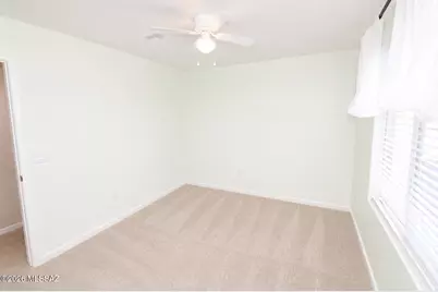 11484 E Desert Raptor Loop, Tucson, AZ 85747 - Photo 18