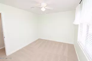 11484 E Desert Raptor Loop, Tucson, AZ 85747 - Photo 18