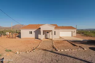 1785 Dove Ct, Rio Rico, AZ 85648 - Photo 1