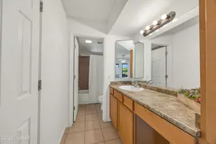 5855 N Kolb Rd, Tucson, AZ 85750 - Photo 14