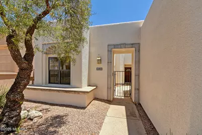 4020 E Quiet Moon Drive, Tucson, AZ 85718 - Photo 2