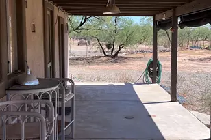 11990 W Kathie Ann Dr, Tucson, AZ 85735 - Photo 2