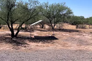 11990 W Kathie Ann Dr, Tucson, AZ 85735 - Photo 16