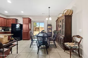 11398 W Fire Art Dr, Marana, AZ 85658 - Photo 14