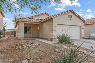 9533 N Englewood Dr, Tucson, AZ 85743 - Photo 2