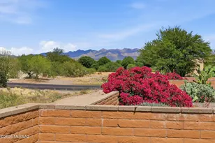 143 E Santa Chalice Dr, Green Valley, AZ 85614 - Photo 46