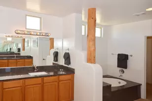 7858 W Wolf Spider Pl, Tucson, AZ 85735 - Photo 24