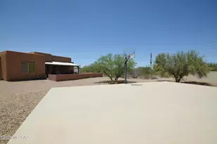 7858 W Wolf Spider Pl, Tucson, AZ 85735 - Photo 44