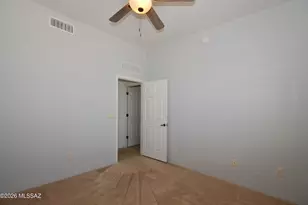 7858 W Wolf Spider Pl, Tucson, AZ 85735 - Photo 32