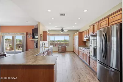 646 E Bent Branch Place, Green Valley, AZ 85614 - Photo 18