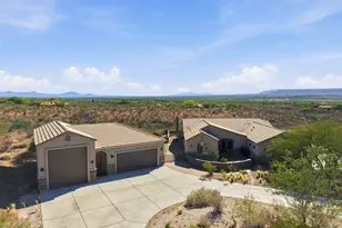 646 E Bent Branch Pl, Green Valley, AZ 85614 - Photo 4