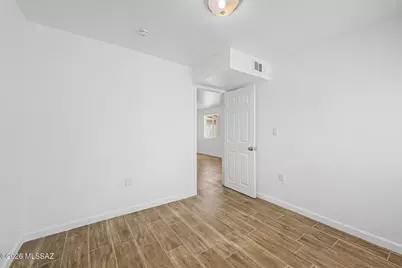 214 W Illinois Street, Tucson, AZ 85714 - Photo 10