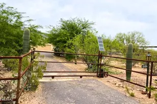 11201 E Via Madre St, Tucson, AZ 85749 - Photo 6