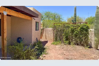 11201 E Via Madre Street, Tucson, AZ 85749 - Photo 40