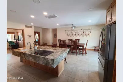 11201 E Via Madre Street, Tucson, AZ 85749 - Photo 8