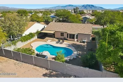 8667 N Golden Moon Way, Tucson, AZ 85743 - Photo 34
