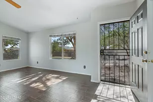 8667 N Golden Moon Way, Tucson, AZ 85743 - Photo 4