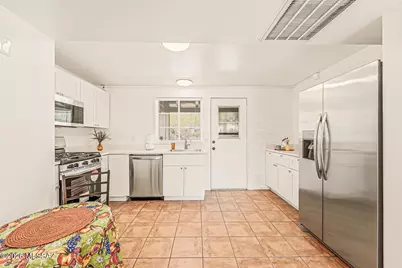 344 S Paseo Pena #B, Green Valley, AZ 85614 - Photo 6
