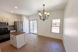 880 West Calle Valenciana, Sahuarita, AZ 85629 - Photo 6