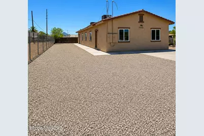 3468 S 9th Avenue, Tucson, AZ 85713 - Photo 2