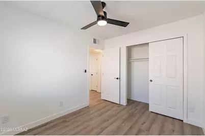 806 E 10th Street, Tucson, AZ 85719 - Photo 18