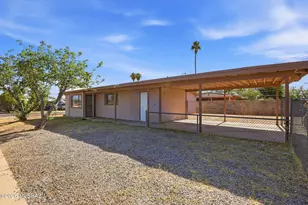 3402 E 27th St, Tucson, AZ 85713 - Photo 2