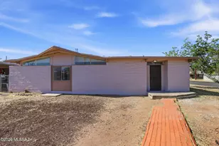 3402 E 27th St, Tucson, AZ 85713 - Photo 8