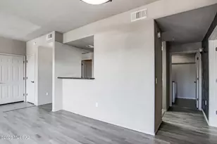 2550 E River Rd, Tucson, AZ 85718 - Photo 8