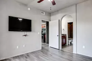 2550 E River Rd, Tucson, AZ 85718 - Photo 22
