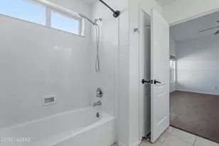 9026 N School Hill Dr, Tucson, AZ 85743 - Photo 24
