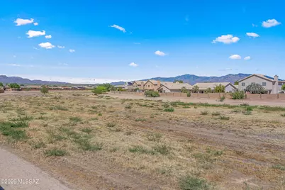 9026 N School Hill Drive, Tucson, AZ 85743 - Photo 48