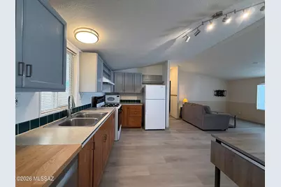 1110 S Highway 80 #114, Benson, AZ 85602 - Photo 8