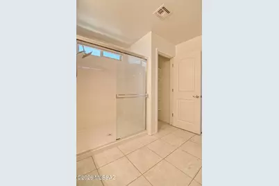 8811 E Stone Meadow Circle, Tucson, AZ 85730 - Photo 26