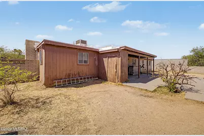 1402 N Placita Real, Green Valley, AZ 85614 - Photo 16