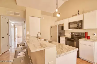 5614 S Wood Crest Drive, Tucson, AZ 85746 - Photo 6