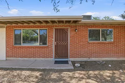 3372 E 24th Street, Tucson, AZ 85713 - Photo 2
