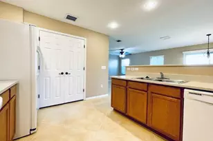 2736 N Neruda Ln, Tucson, AZ 85712 - Photo 14