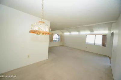 1021 W Camino Sagasta, Green Valley, AZ 85622 - Photo 8
