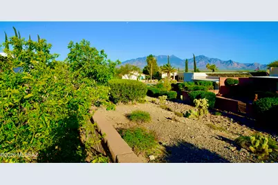 1021 W Camino Sagasta, Green Valley, AZ 85622 - Photo 26