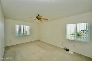 1021 W Camino Sagasta, Green Valley, AZ 85622 - Photo 18
