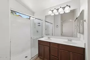 60948 E Cantle Ct, Tucson, AZ 85739 - Photo 32