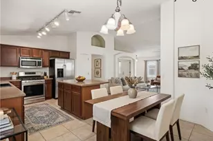 60948 E Cantle Ct, Tucson, AZ 85739 - Photo 2