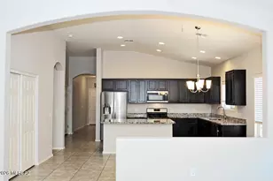 9050 W Grayling Dr, Marana, AZ 85653 - Photo 8