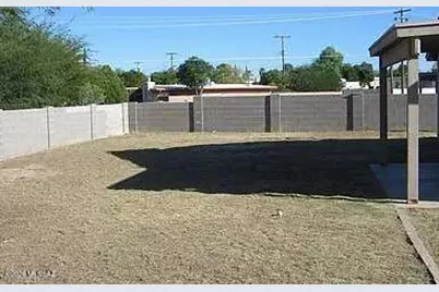 6479 E Nelson Drive, Tucson, AZ 85730 - Photo 8