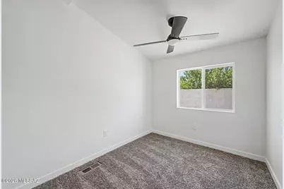 13501 W Warfield Circle, Marana, AZ 85658 - Photo 18
