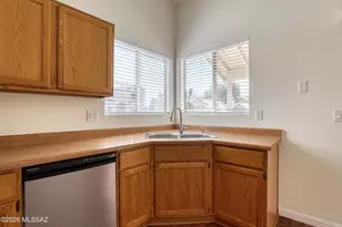 7216 W Rivulet Dr, Tucson, AZ 85743 - Photo 14