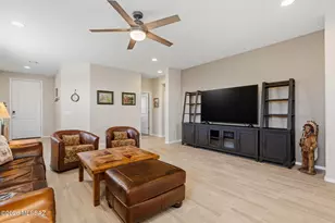800 W Calle Moa, Sahuarita, AZ 85629 - Photo 10