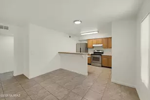 6580 E Calle La Paz, Tucson, AZ 85715 - Photo 10