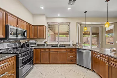 3383 N Star Valley Lane, Tucson, AZ 85745 - Photo 10